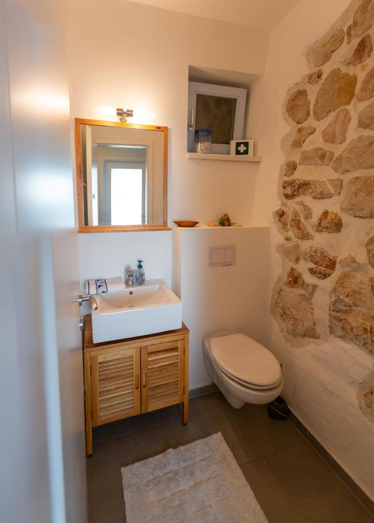 Villa Mora Banjol Exterior photo