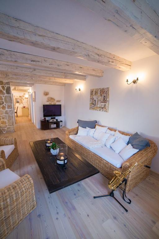Villa Mora Banjol Room photo